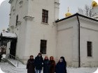 У Храма Рождества Пресвятой Богородицы в Старом Симонове