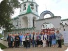 У Архиерейских палат Суздальского Кремля